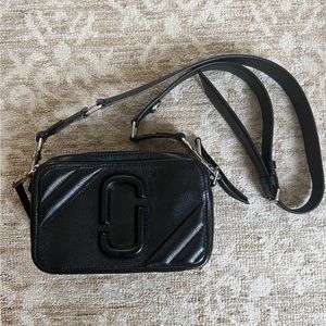 MARC JACOBS Softshot Shoulder Bag - Black Leather Women silver accents, roomy